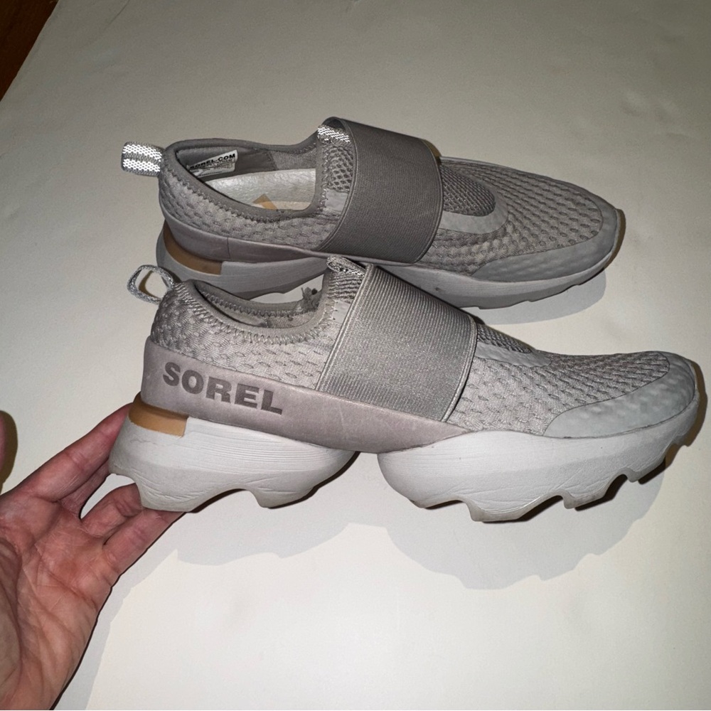 Sorel Women's Kinetic™ Impact Strap Sneaker Size 9